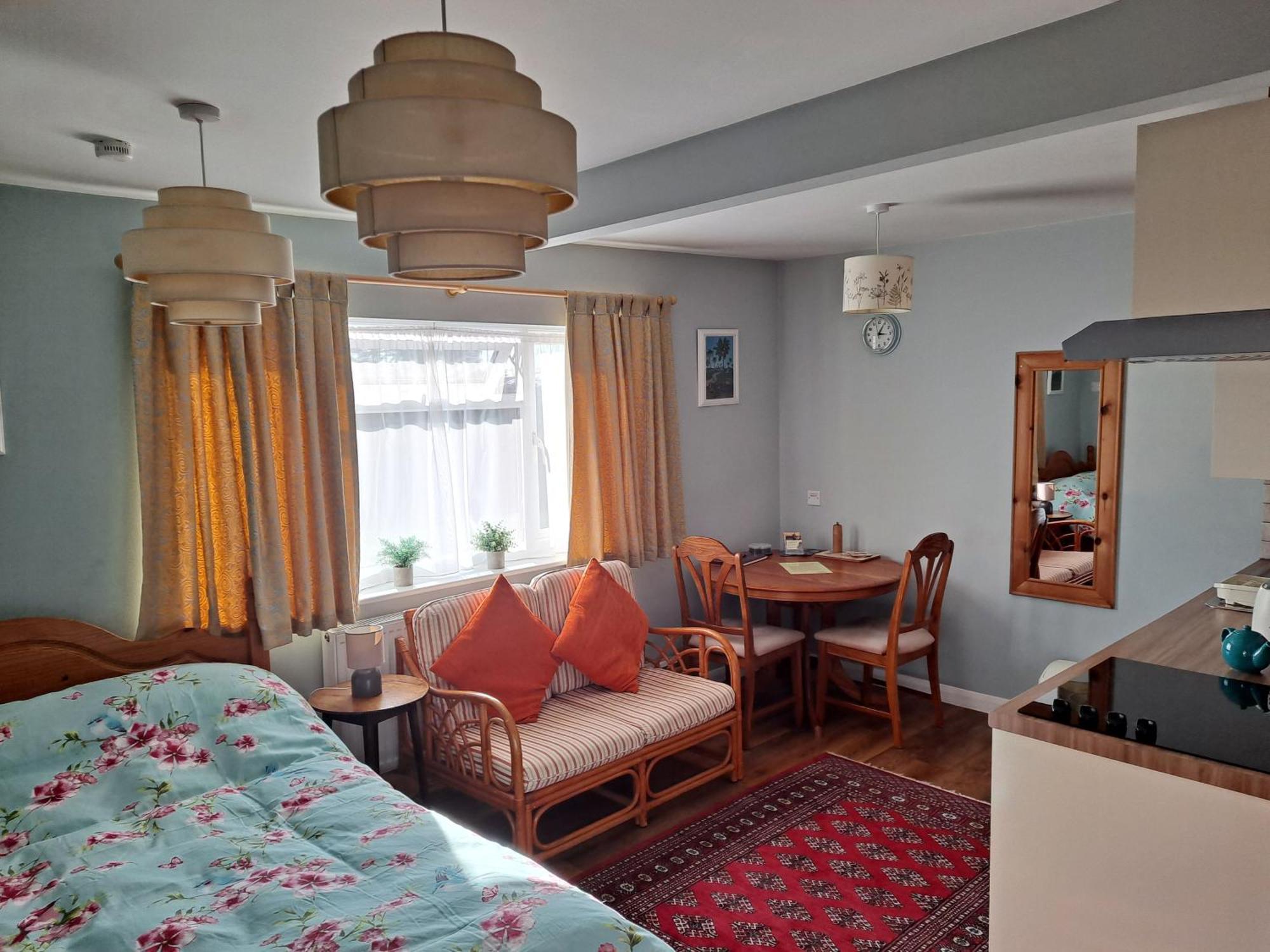 Cheltenham Studio Apartment Екстериор снимка