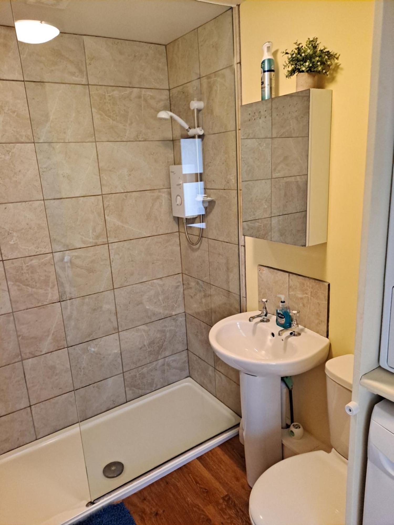 Cheltenham Studio Apartment Екстериор снимка